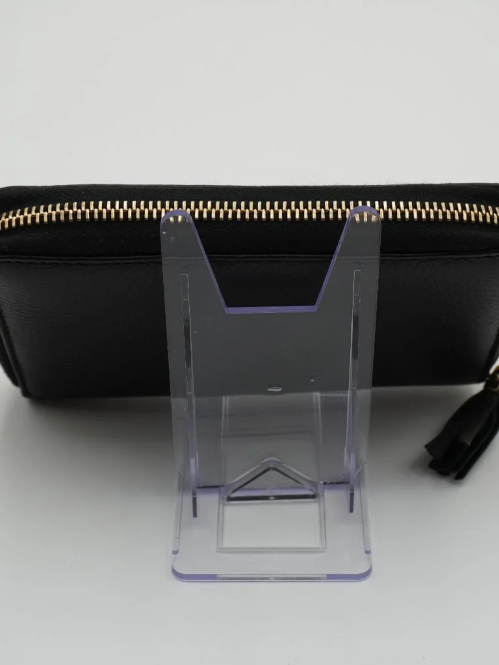Authentic GUCCI Black Leather Soho Interlocking G Medium Zip Around Wallet - Picture 10 of 10